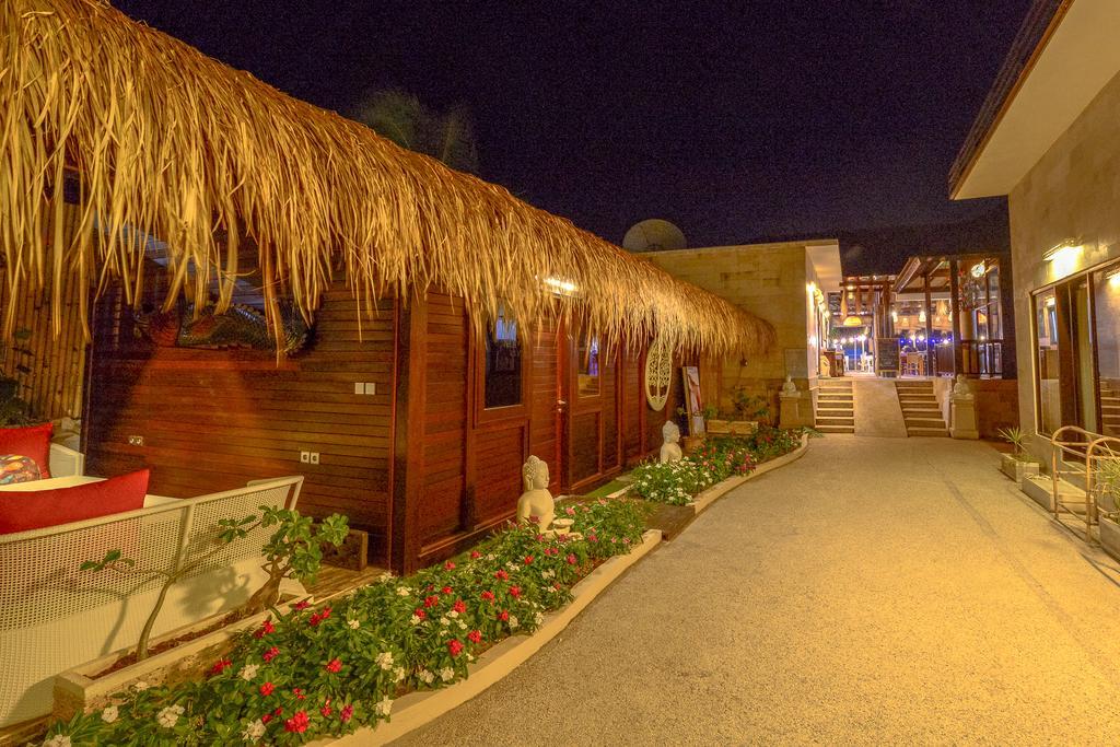 Holiday park Kura Kura Gili Meno